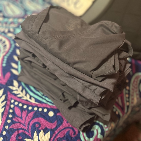 Cherokee scrub set of 4 - Picture 7 of 7